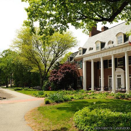 Andover Inn Exterior photo